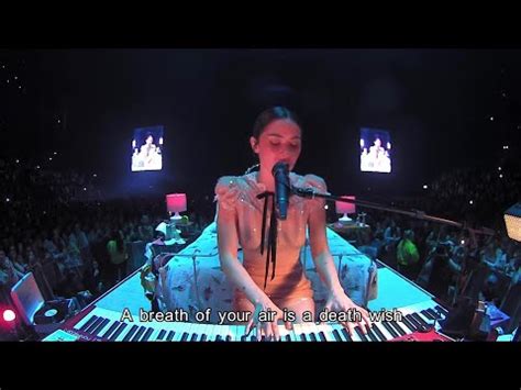 A Lyrical Death Wish: 40+ Gracie Abrams Lyrics for When Your Love Feels All-Consuming