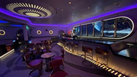 A Galaxy of Greetings: Perfect Messages for the Disney Wish Star Wars Bar (Hyperspace Lounge)
