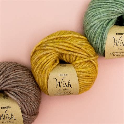 The Perfect Words: 50+ Heartfelt & Creative Messages for DROPS Wish Yarn Gifts