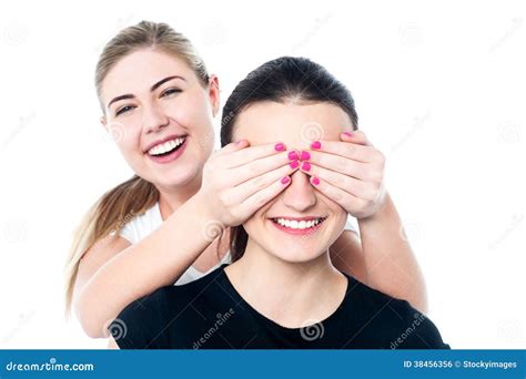 2. Funny & Playful Teases for Friends (मित्रांसाठी मजेदार आणि विनोदी शुभेच्छा)