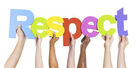 5. Auguri Professionali e Rispettosi (Professional & Respectful Greetings)