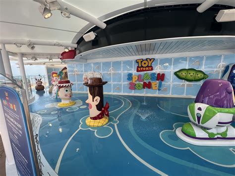 A Big Splash for Little Guppies: The Toy Story Splash Zone