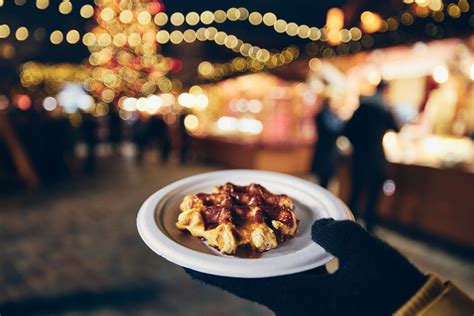 Feasts for Foodies: A Culinary Showdown
