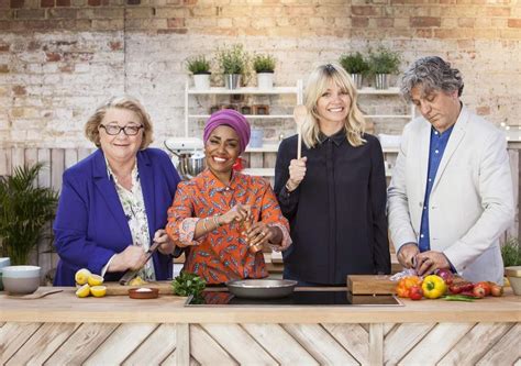 For the Foodie Family: A Culinary Showdown