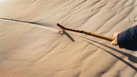 For When You're Drawing a Hard Line in the Sand