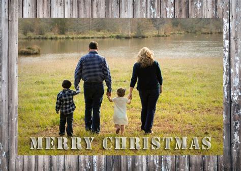 Funny Messages for the Perfectly Imperfect Holiday Snaps