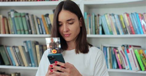 Hilarious Hot Takes for Dating App Burnouts