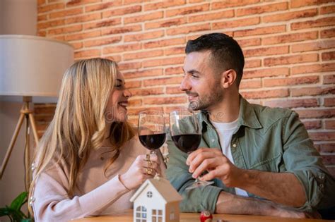 Lighthearted & Joyful Toasts to the Happy Couple