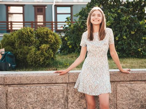 Looking Good: Something to Wear
