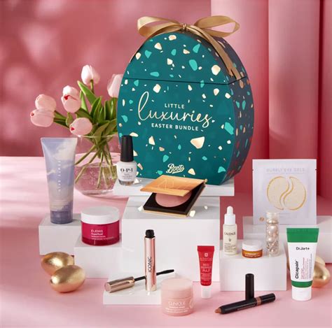 "Make Them Laugh": Cosmetic & Easter Egg Wishes
