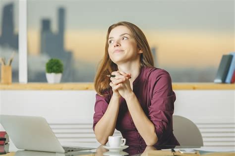 Messages for When You're Dreaming Big (or Just Daydreaming at Work)