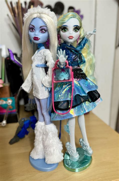 Messages from Your Favorite Ghoulfriends (and Mansters)