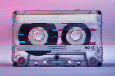 Nostalgic Nudges & 90s Throwbacks