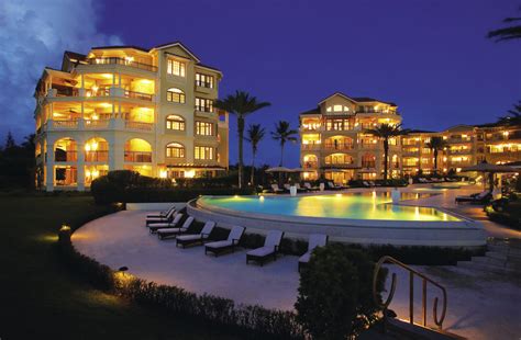 Perfect Comments for Their Stunning Hotel Pics