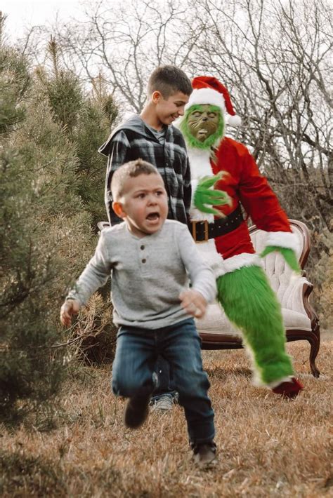 Playful & Funny Messages for Candid Christmas Snaps