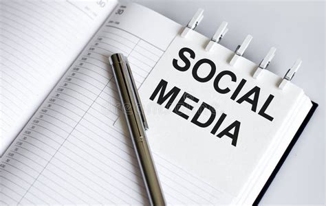 Short & Poignant Notes for a Text or Social Media