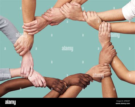 The Group Gift Gambit: Using Teamwork as Your Excuse