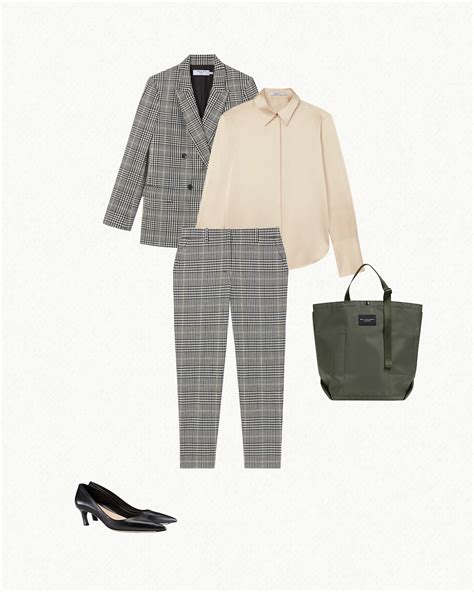 The 'Just in Case' — Subtle & Low-Pressure Ways to Share