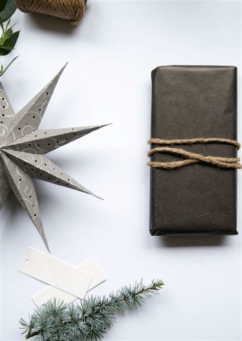 The Minimalist Wrap: Simple & Sincere Wishes