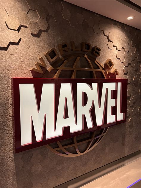 The Worlds of Marvel "Quantum Core" Menu