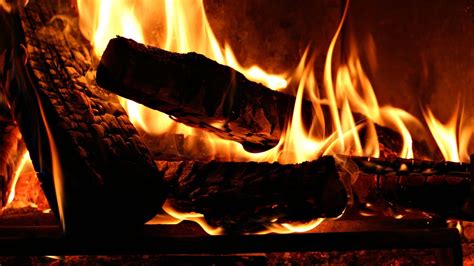 Warm & Cozy Wishes for That Fireside Feeling