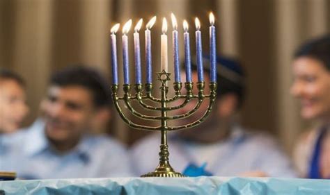 Light Up Their Holiday: How to Wish Someone a Happy Hanukkah