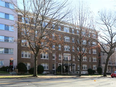 The Perfect Wish for Woodley Park, Washington DC: 50+ Heartfelt Messages for Neighbors, New & Old